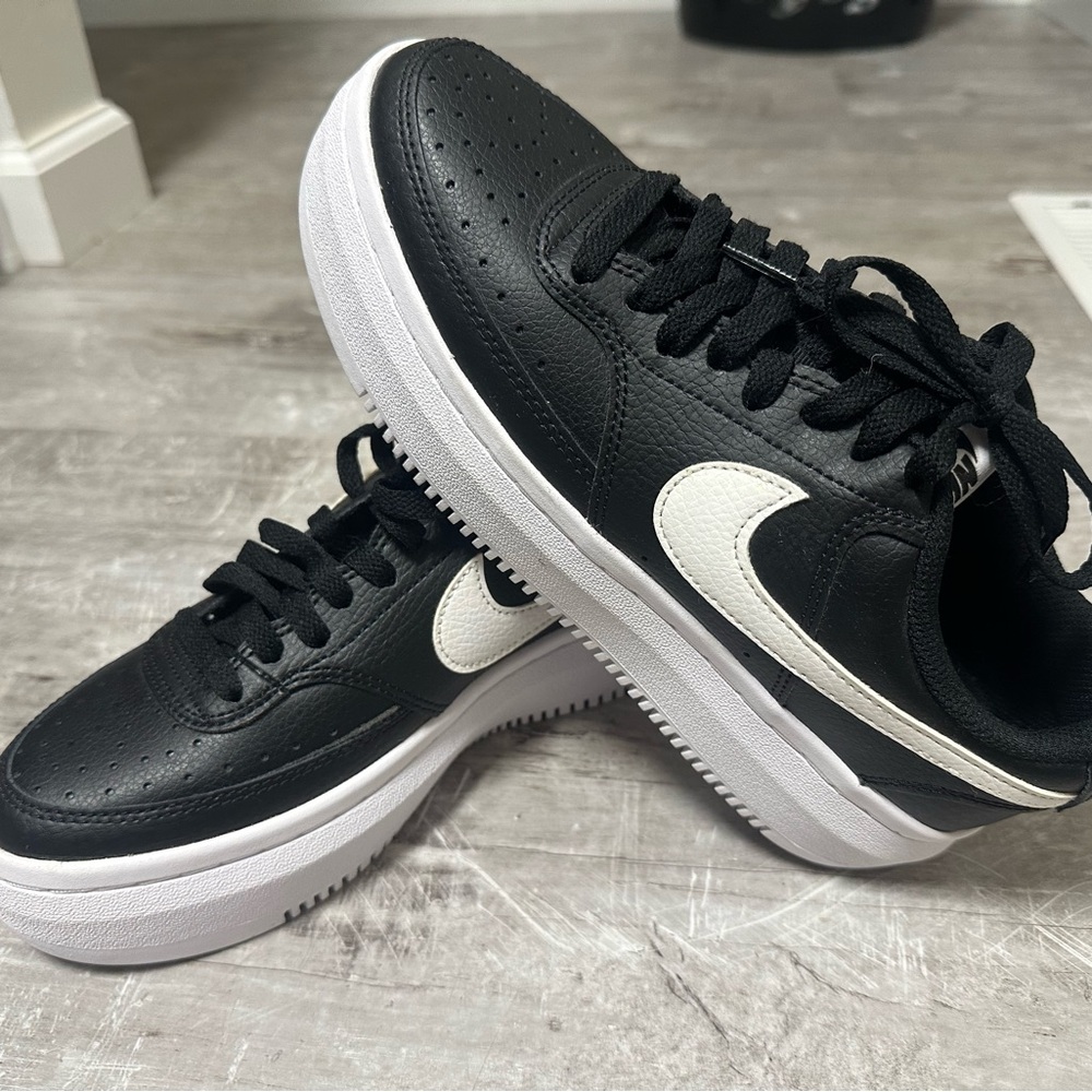 Nike Court Vision Alta